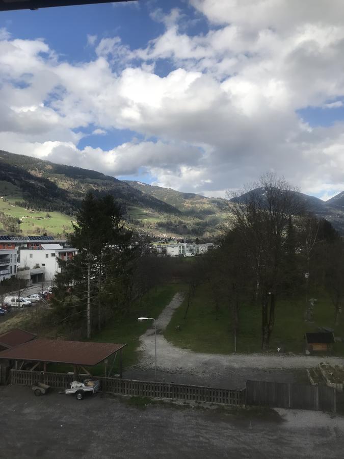 Falken Horst Lienz Eksteriør bilde